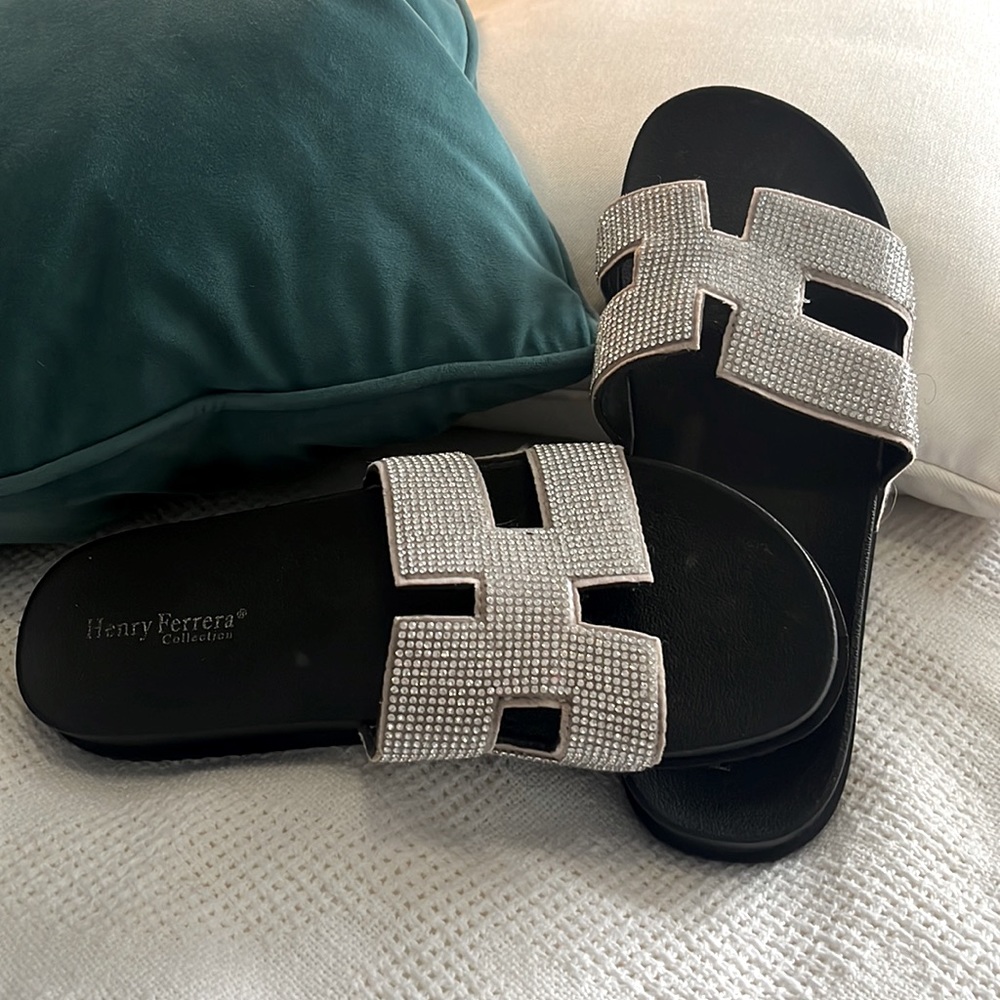 Henry Ferrera Black and Silver Sandals